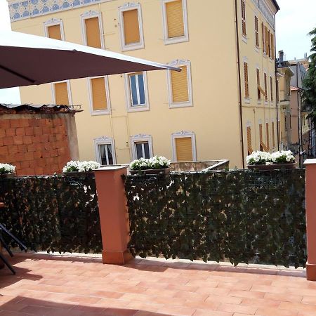 مبيت وإفطار فاراتسي La Terrazza المظهر الخارجي الصورة
